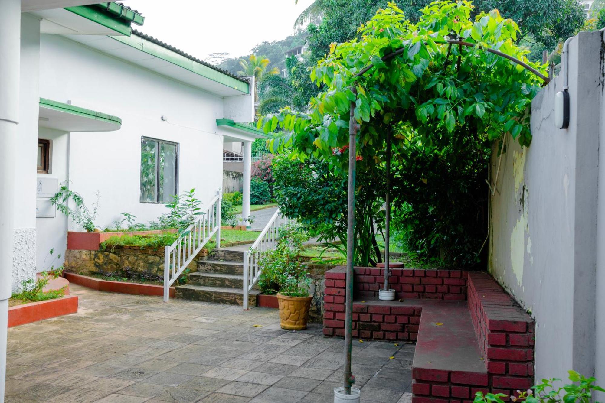 Kandy Boutique Villa By Fortuna Bungalows Extérieur photo