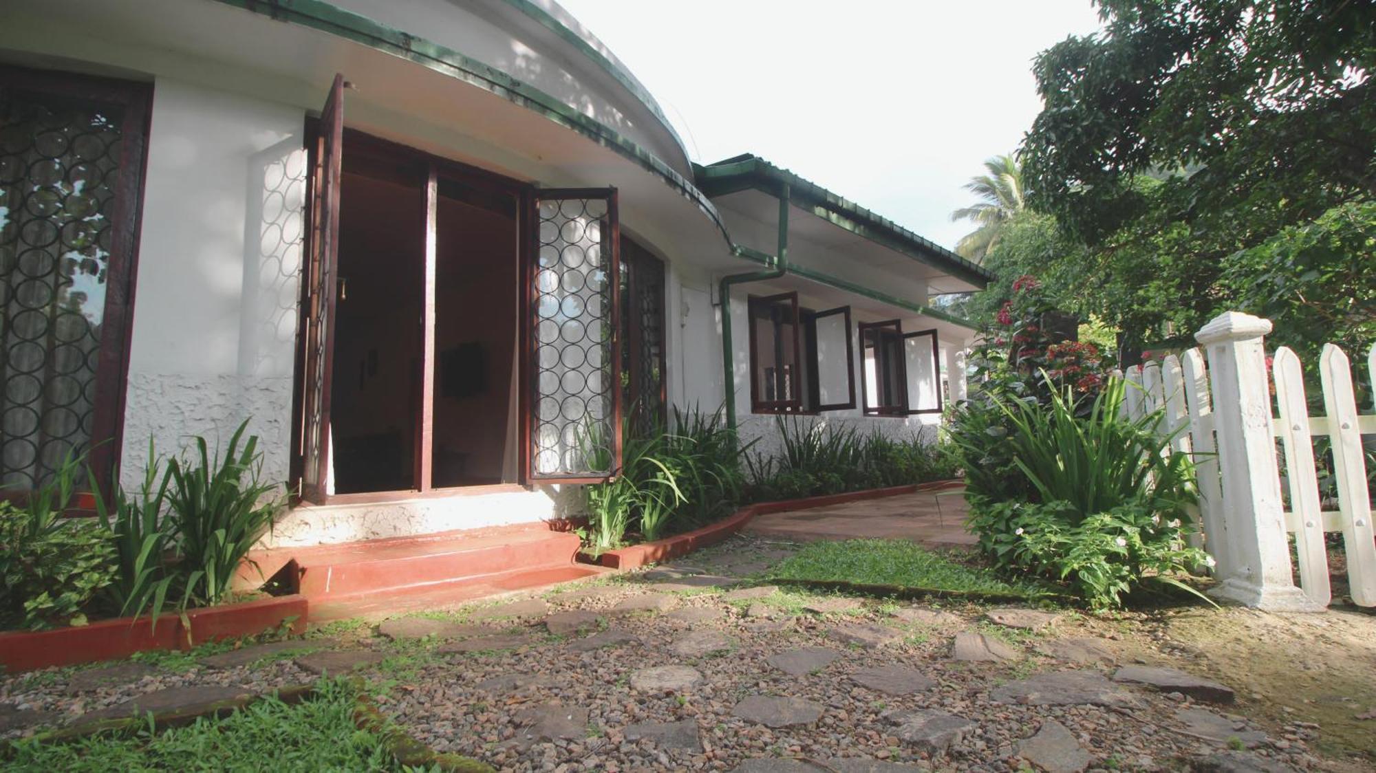 Kandy Boutique Villa By Fortuna Bungalows Extérieur photo