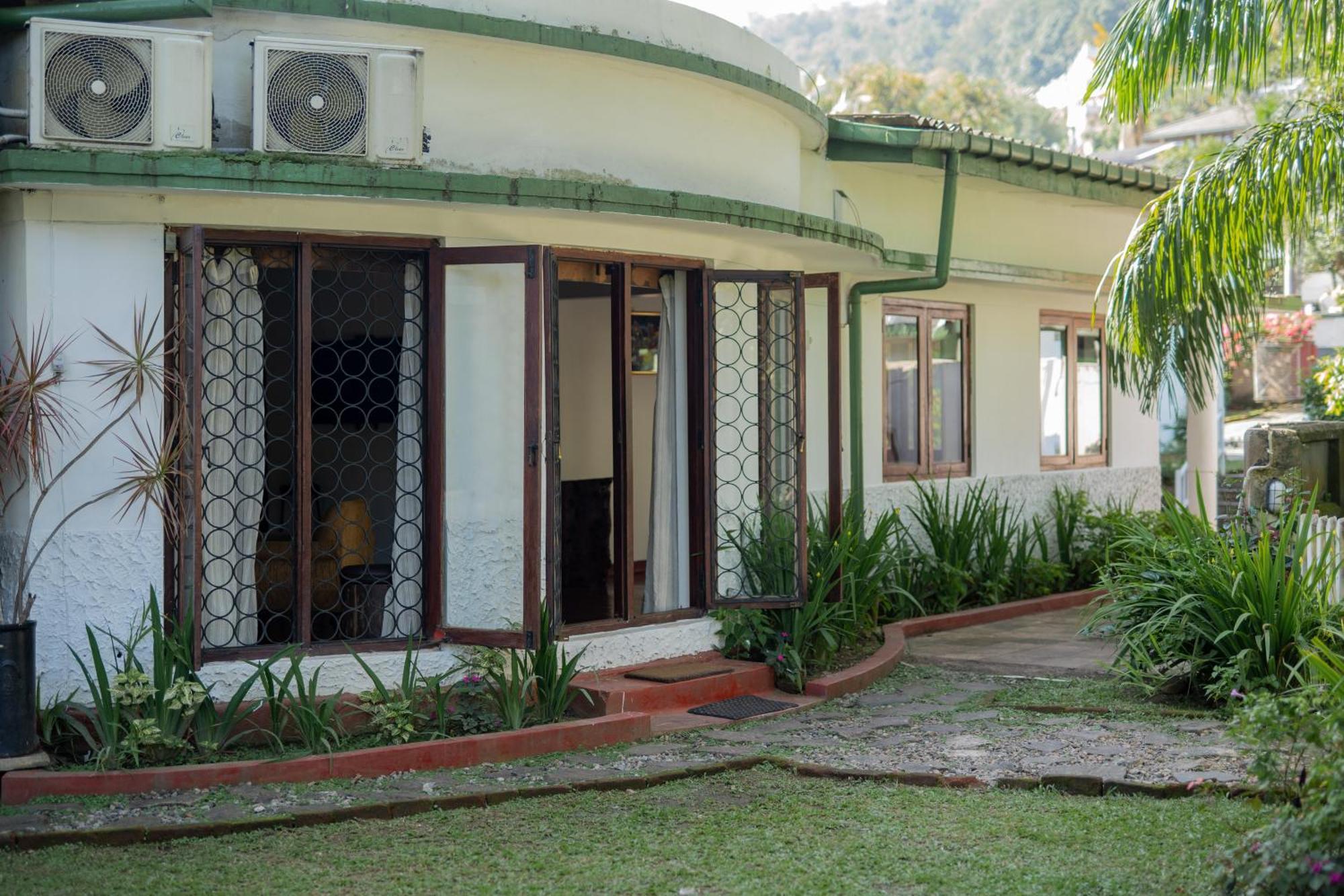 Kandy Boutique Villa By Fortuna Bungalows Extérieur photo